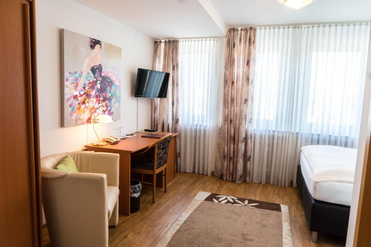 Hotel Buerger Siegen Ngoại thất bức ảnh